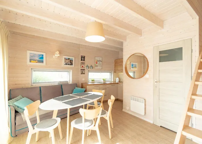 łódź Wikingów * Rowy (Pomerania)