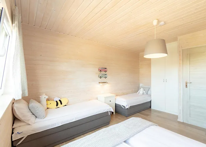 Apartament łódź Wikingów Rowy (Pomerania)