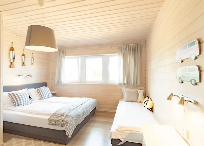 łódź Wikingów * Rowy (Pomerania)