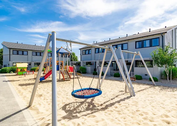 łódź Wikingów * Rowy (Pomerania)